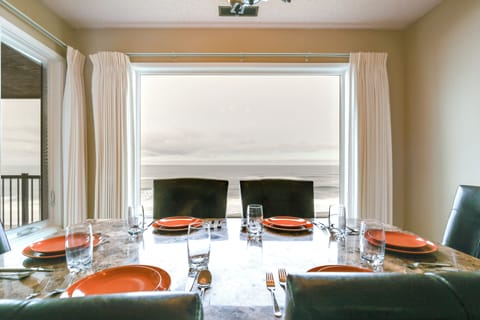 Lincoln City Vacation Rental | 2BR | 2BA | Stairs Required for Access