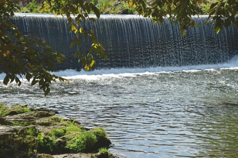 Pigeon Forge Old Mill Waterfall - Waterfall at Old Mill