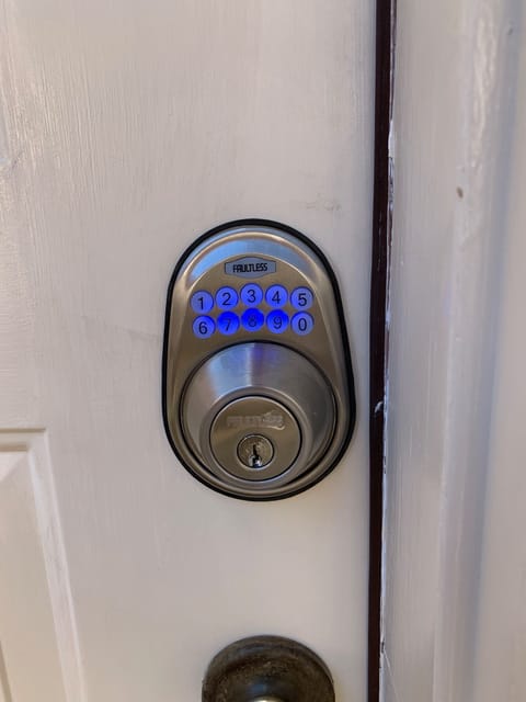 Keypad for convenient self check-in