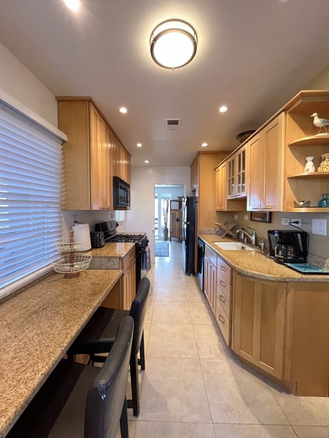 Coffee maker, blender, orange juicer, mixer, spring forms, cookie sheets...yummy