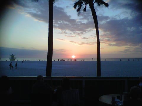 Beach nearby, sun loungers