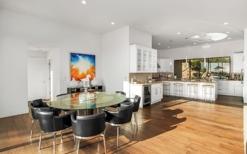 Modern elegance meets comfort! This open-concept kitchen and dining area is perfect for gathering, entertaining, and creating unforgettable moments. Cook, dine, and unwind in style!