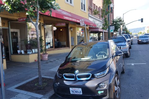 Park St. Alameda, with over 40 different restaurants just 1 & 1/2 block away.