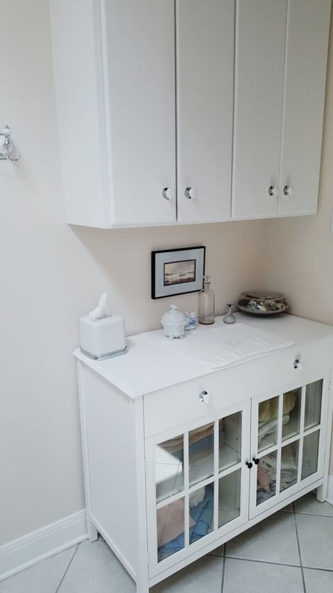 Countertop space for your toiletries.