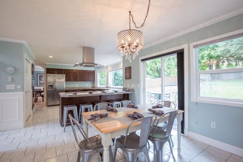 Fully stocked kitchen 
