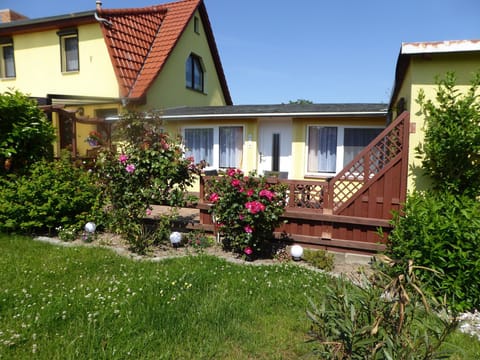 Holiday Home Exterior [summer]