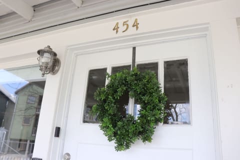 Welcome to Tolle House