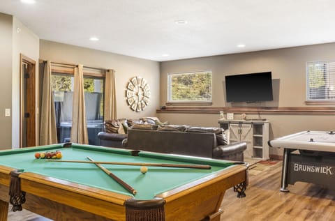 Pool, Airhockey, and Arcade machine for your entertainment!