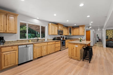 Large Kitchen