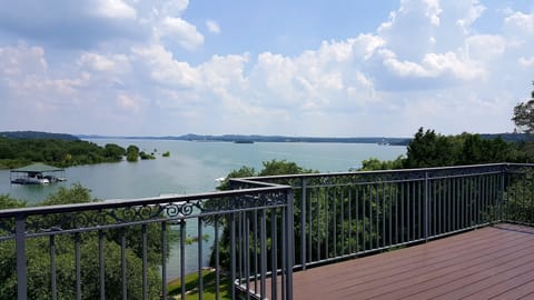 Deck View