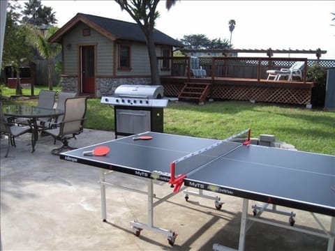Backyard- Deck, ping-pong, BBQ, Table/Chairs, Game Room