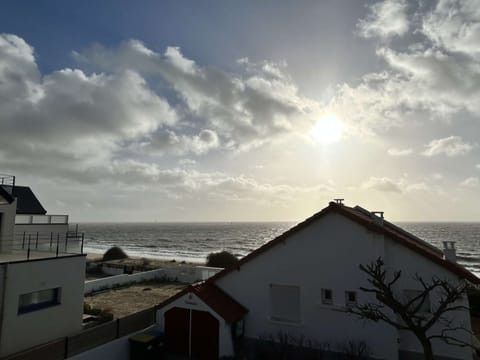 Beach/ocean view