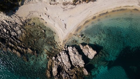 Beach nearby, sun loungers