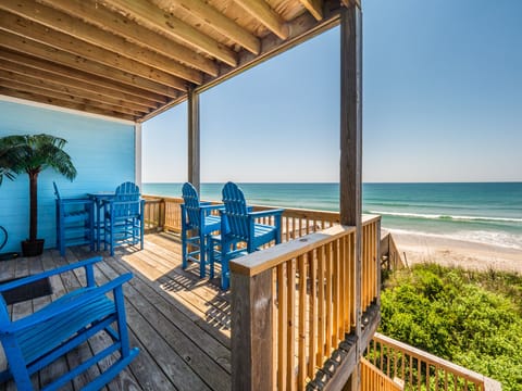 Lower deck with oceanfront views