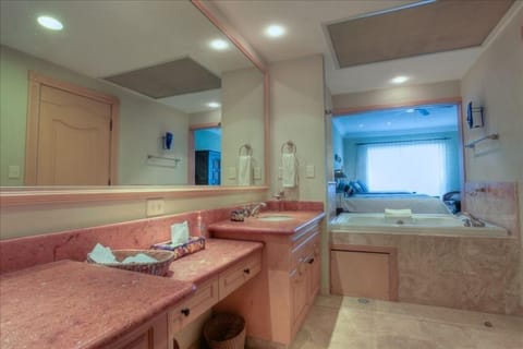 Shower, jetted tub, hair dryer, towels