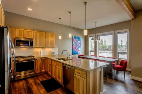 Inviting kitchen with tons of counter space