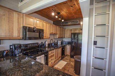 Saint Francis 53 Kitchen - Saint Francis 53 Kitchen