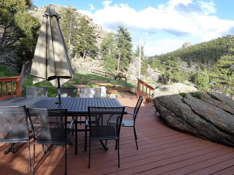 Deck: patio table to seat 8. Great views of rock outcropings
