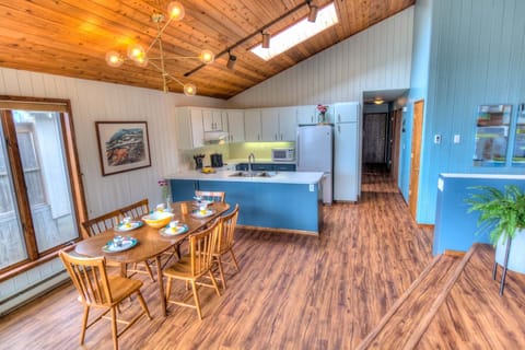 Enjoy cooking up a meal while the family can gather around and visit.