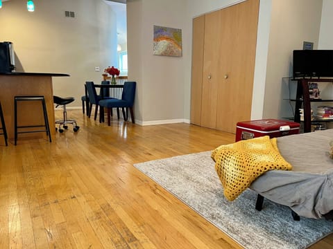 This area provides for a wonderful additional gathering space