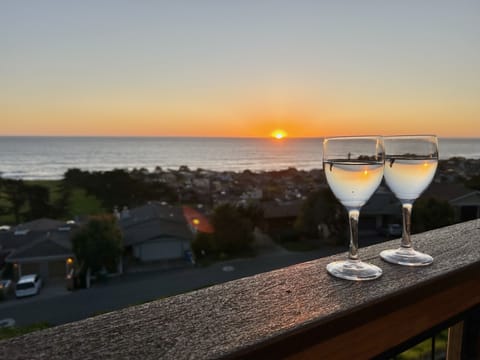 Beach/ocean view