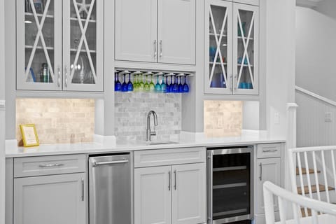 24-The-Lonestar-Sandcastle-Wet-Bar