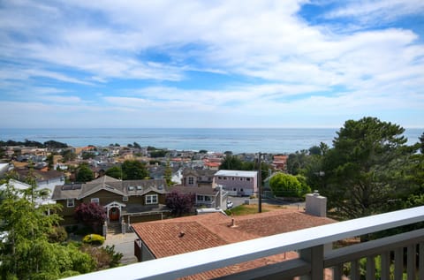 Beach/ocean view