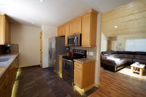 Gourmet Kitchen with Granite & Stainless Appliances