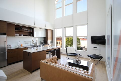 Entrance level - Kitchen & Sitting room