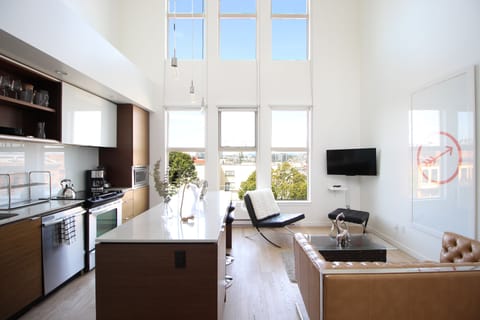 Entrance level - Kitchen & Sitting room