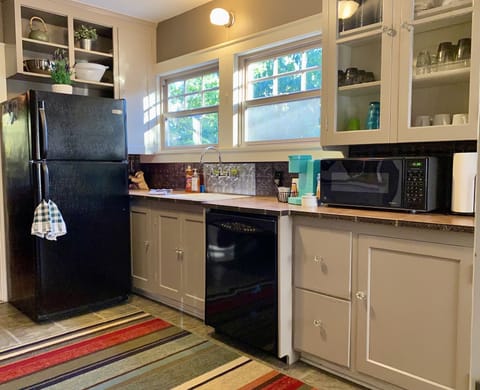 AMAZING kitchen for whipping up those home cooked meals...