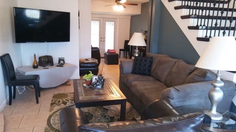 Amazing 5 Bedroom House that Sleeps 10, Near City Park! House in New Orleans