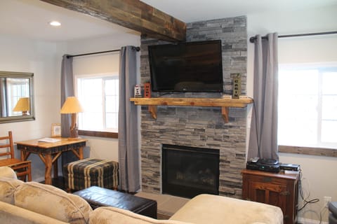 Living/Family Room with Gas Log Fireplace