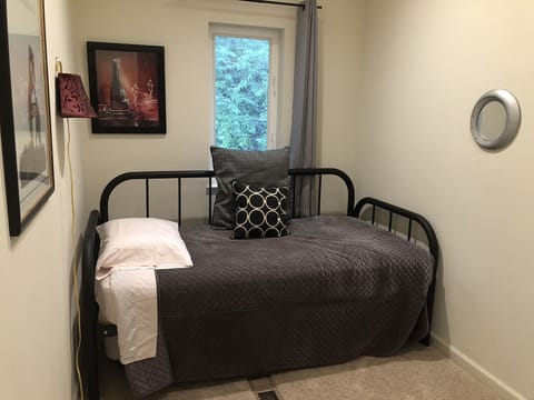 4 bedrooms, hypo-allergenic bedding, iron/ironing board, travel crib
