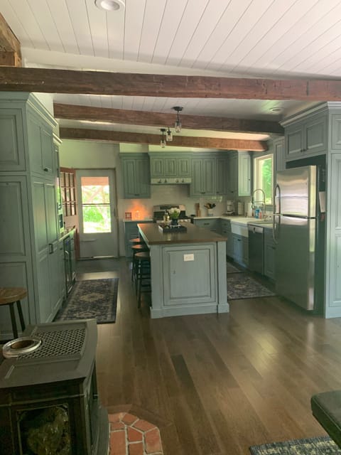 Newly custom built kitchen.