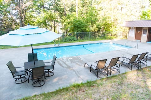 Indoor pool, outdoor pool