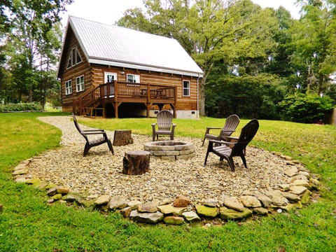 Large  fire-pit. Fire wood Provided. Enjoy various outdoor entertaining areas  