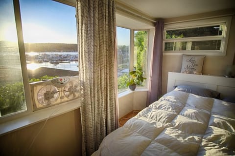 Wake up to a stunning view of the Poulsbo marina