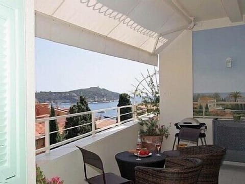 Bay of Villefranche & Cap Ferrat from private terrace with Tromp d'Oeil on right