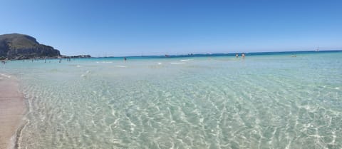 Beach nearby, sun loungers, beach towels