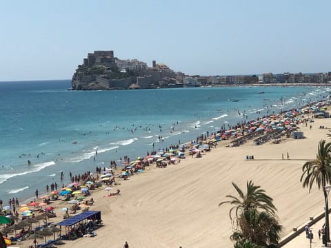 Beach nearby, sun loungers