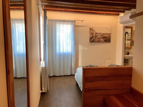 2 bedrooms, in-room safe, iron/ironing board, WiFi