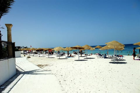 Beach nearby, beach towels