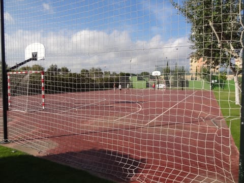 Sport court