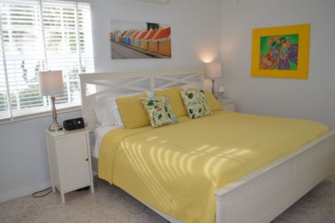 4 bedrooms, in-room safe, iron/ironing board, free WiFi