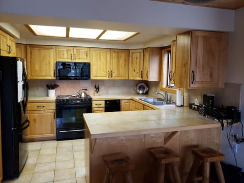 Fully equipped kitchen