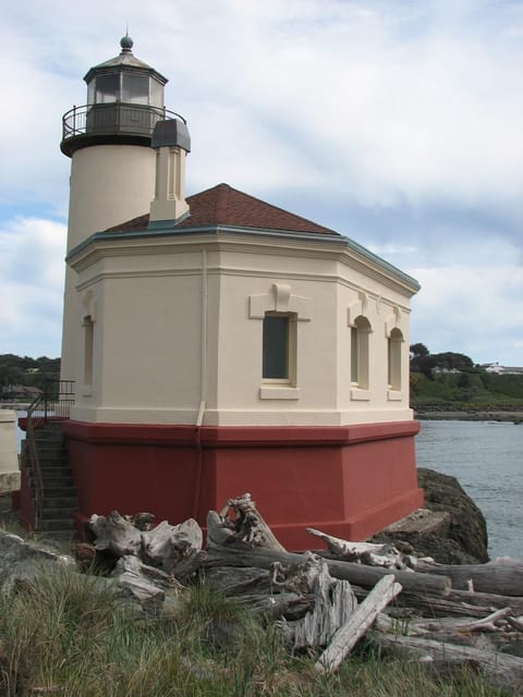 Coquille Point Lighthouse