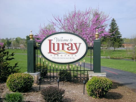 Welcome to Luray! Our Luray Cottage Rental is just a short walk to the Greenway