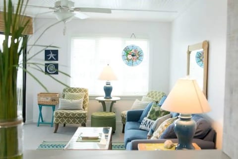 Living Room, Port O' Call E303, Isle of Palms