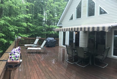 Spring 2018. The awning allows you to be outside even when raining.